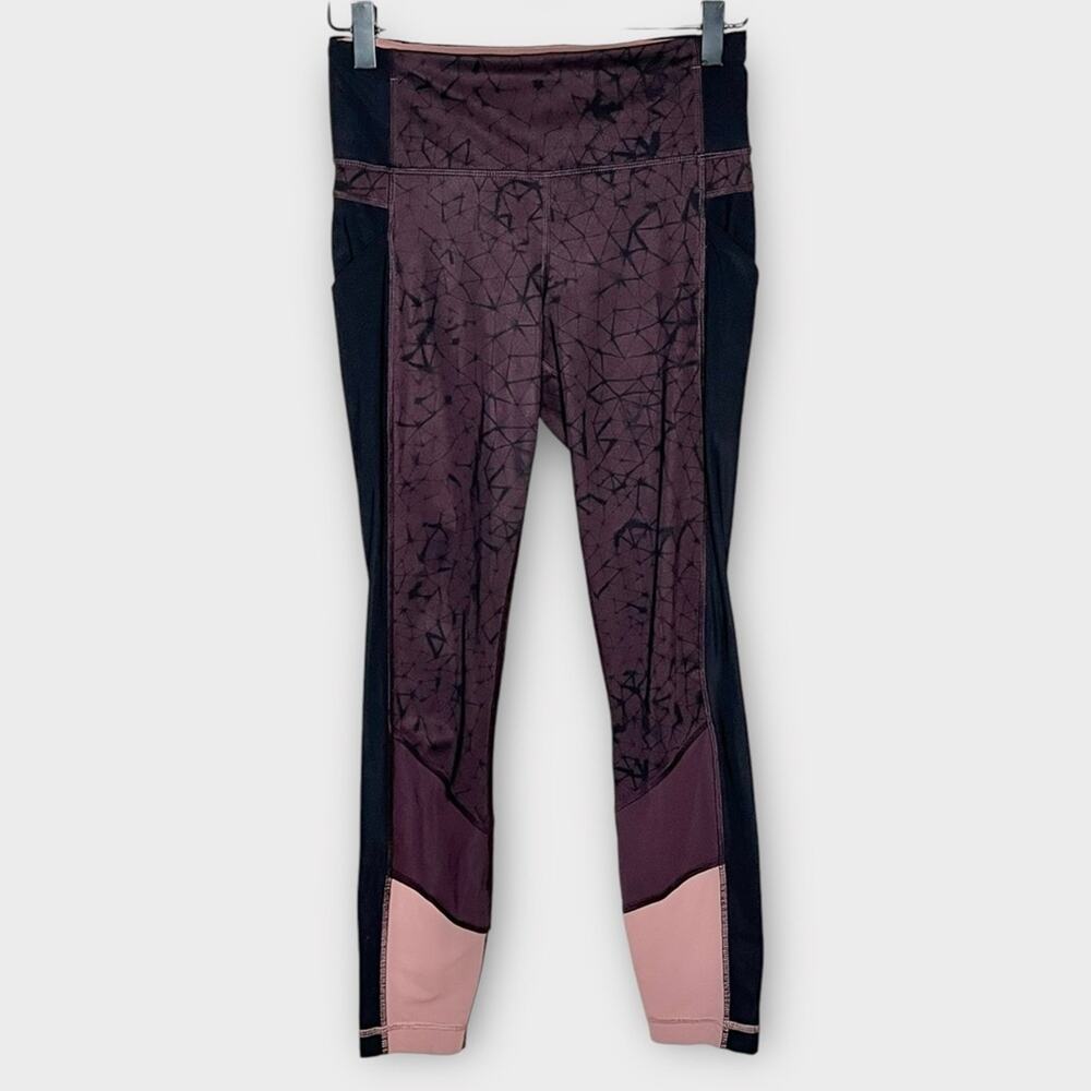 LULULEMON Trail Bound 7/8 Tight *Full-On Luxtreme
Star Crushed Black Cherry sz 4 - Picture 2 of 7
